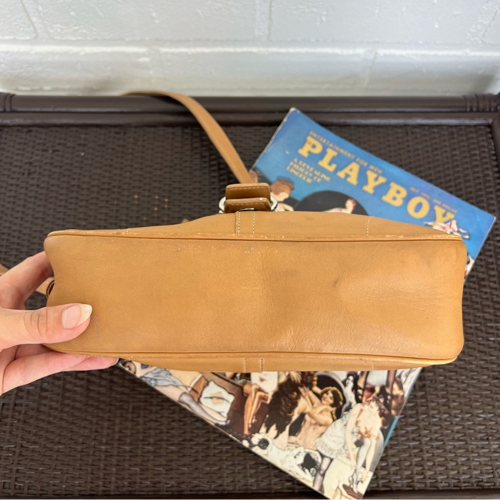 Y2K Coach Hampton Demi Buckle Crossbody Bag ๐ค - Picture 12 of 13